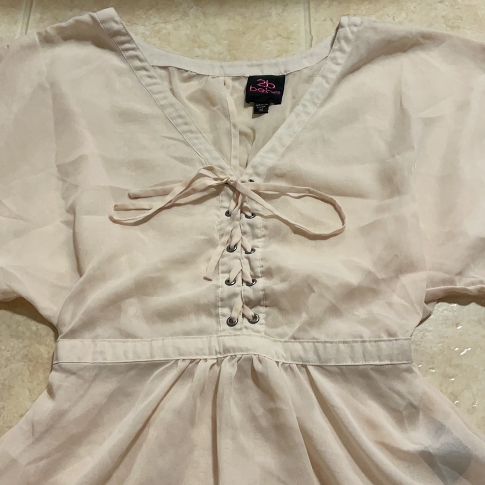 2b Bebe cream blouse - Picture 5 of 6